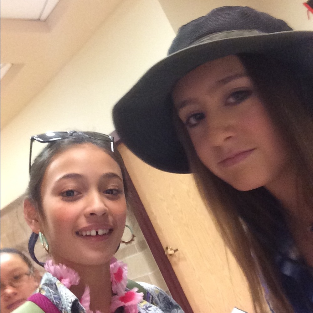 Meet your Posher, Marissa